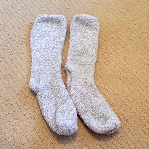 NWOT Barefoot Dreams CozyChic Socks
